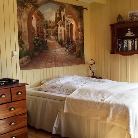 Guest house Solheim 3*